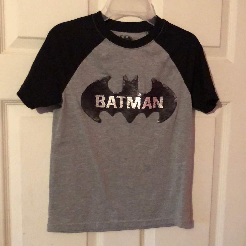 Batman Gray & Black Sequin Logo T-Shirt Boys Medium M 8